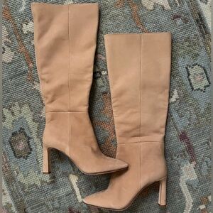 NWT Tan Antonio Melani Nubuck Stellah
Knee High Boots